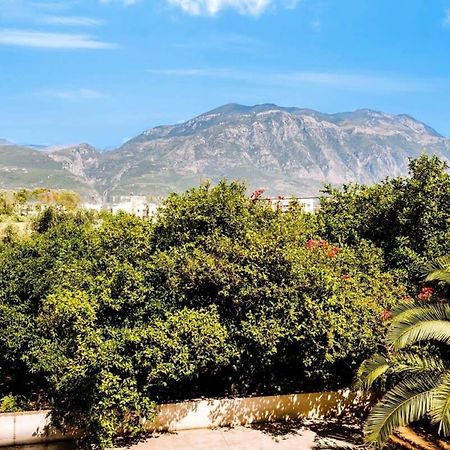 Kalamata'S Spacious Getaway-Taygetos Amazing View Bagian luar foto