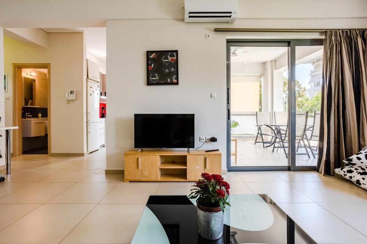 Kalamata'S Spacious Getaway-Taygetos Amazing View Bagian luar foto